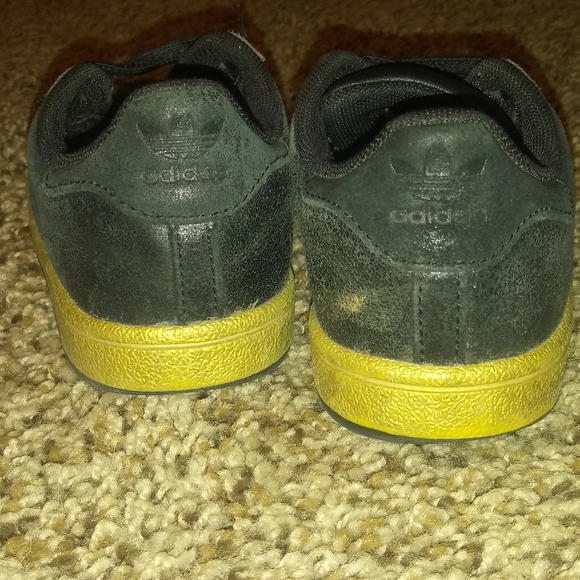 Shell tops - Picture 3 of 3